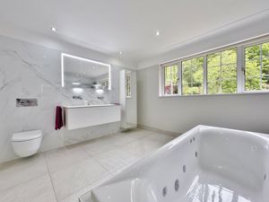 Photo 20- click for photo gallery